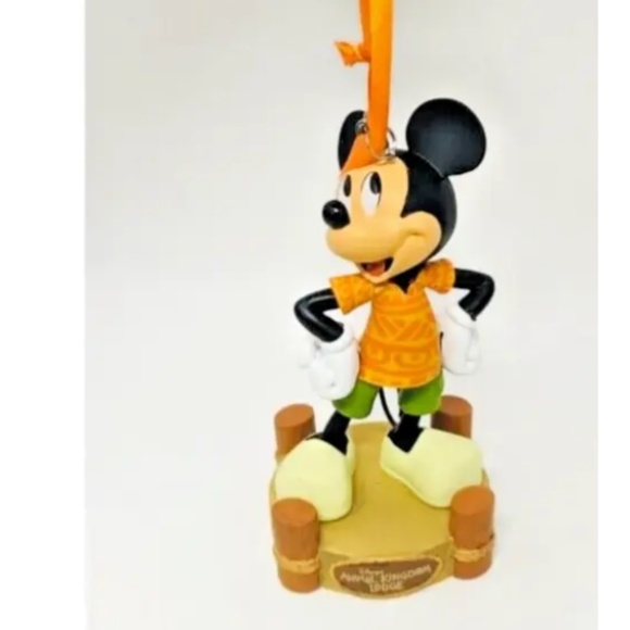 NWT Disney Parks Mickey Mouse Animal Kingdom Lodge Ornament Hand painted - Picture 6 of 7